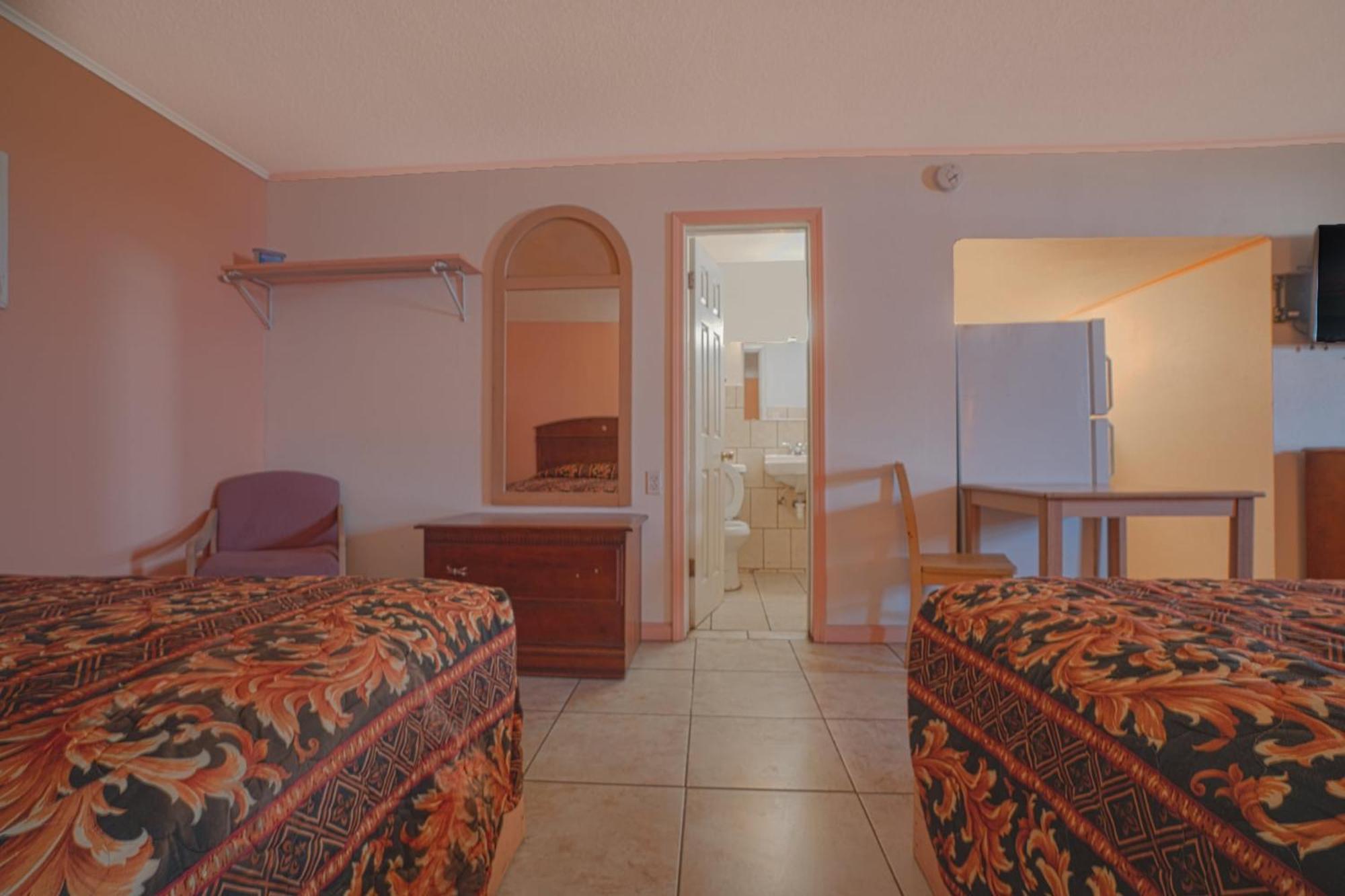 Monterrey Padre Island, By Oyo Hotel
