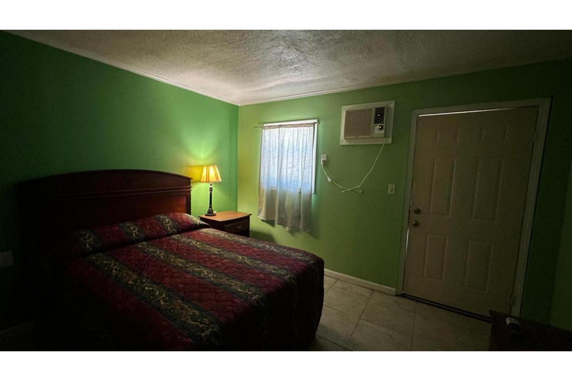 Monterrey Padre Island, By Oyo 2* Corpus Christi