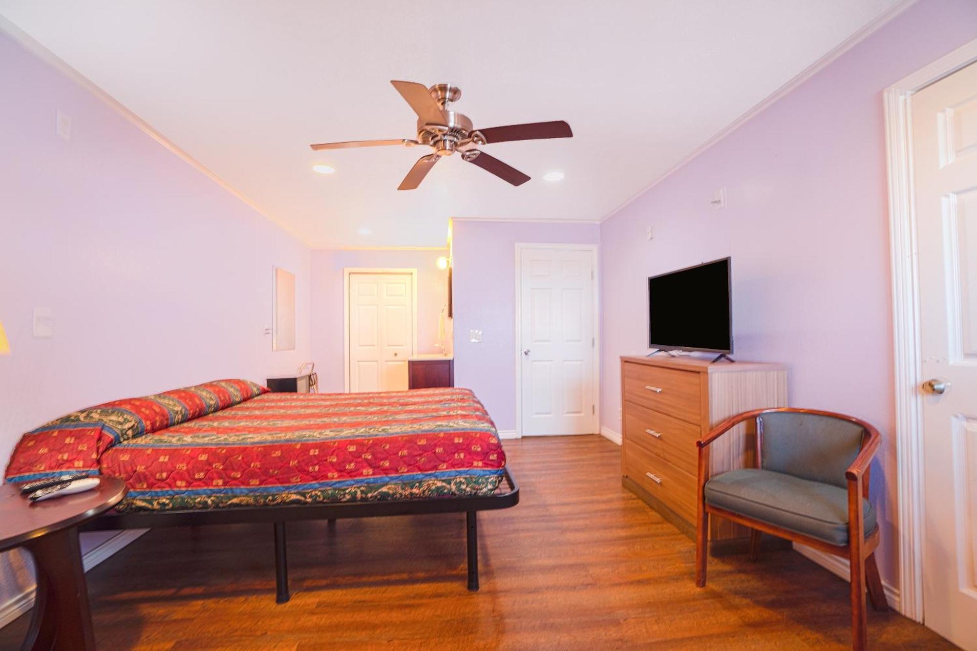 Hotel Monterrey Padre Island, By Oyo Corpus Christi
